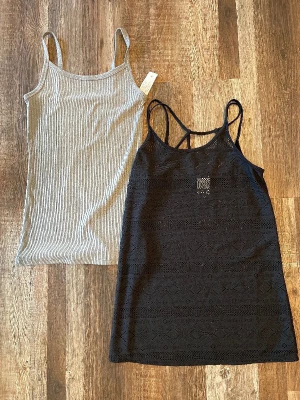 Lot of 2- No Boundaries NEW Ribbed Tank Top & Black Lace Tank Top Womens size small crew neck tank