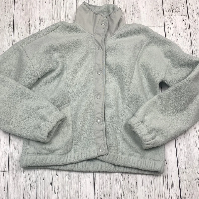 Abercrombie & Fitch light blue jacket - Hers M Faux Fur Jacket Real Fur Jacket Shearling Jacket Abercrombie & Fitch light blue jacket - Hers M Faux Fur Jacket Real Fur Jacket Shearling Jacket