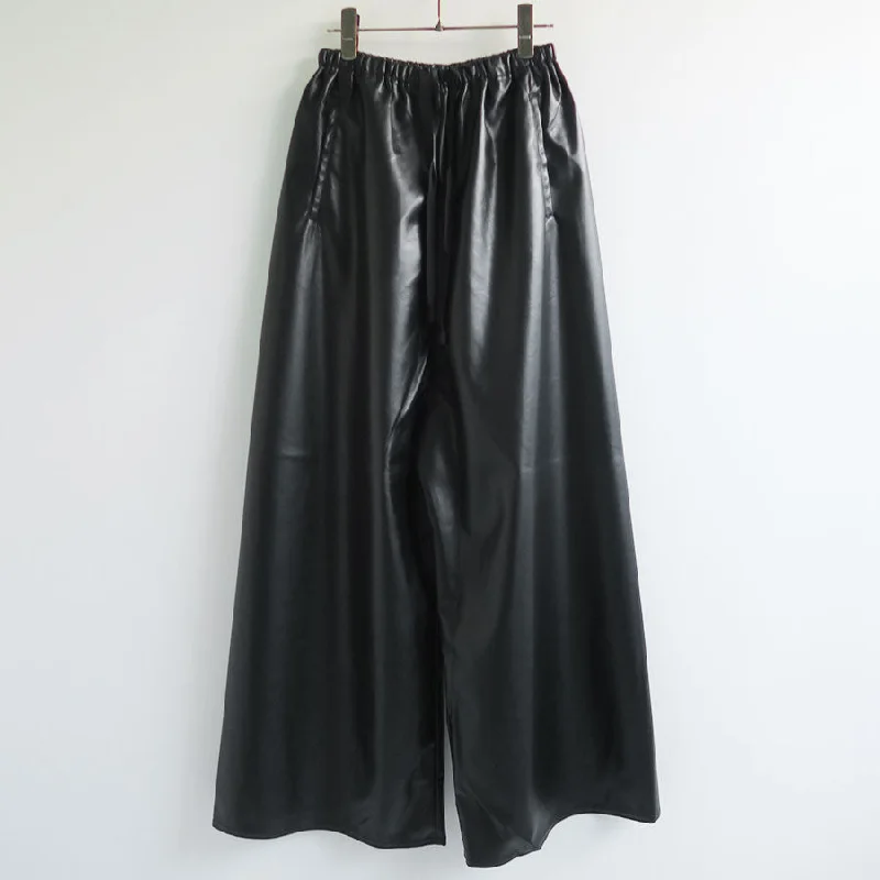 SALE 40%OFF ! <br/>【COGTHEBIGSMOKE/コグ ザ ビックスモーク】<br>ALISON TROUSERS <br>11601-188-120-1 Trousers Solid Black SALE 40%OFF ! <br/>【COGTHEBIGSMOKE/コグ ザ ビックスモーク】<br>ALISON TROUSERS <br>11601-188-120-1 Trousers Solid Black