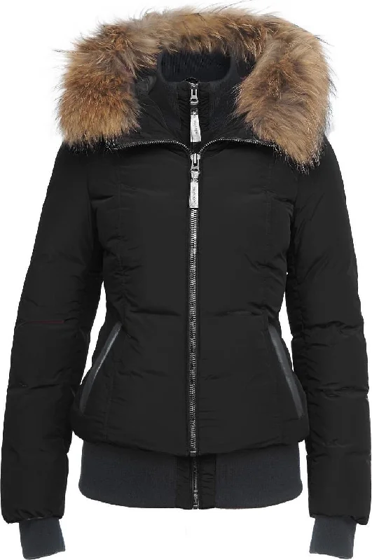 Romane Bomber Down Jacket - Women's|-|Manteau aviateur en duvet Romane Femme Welt Pockets Slit Pockets Flap Pockets Romane Bomber Down Jacket - Women's|-|Manteau aviateur en duvet Romane Femme Welt Pockets Slit Pockets Flap Pockets
